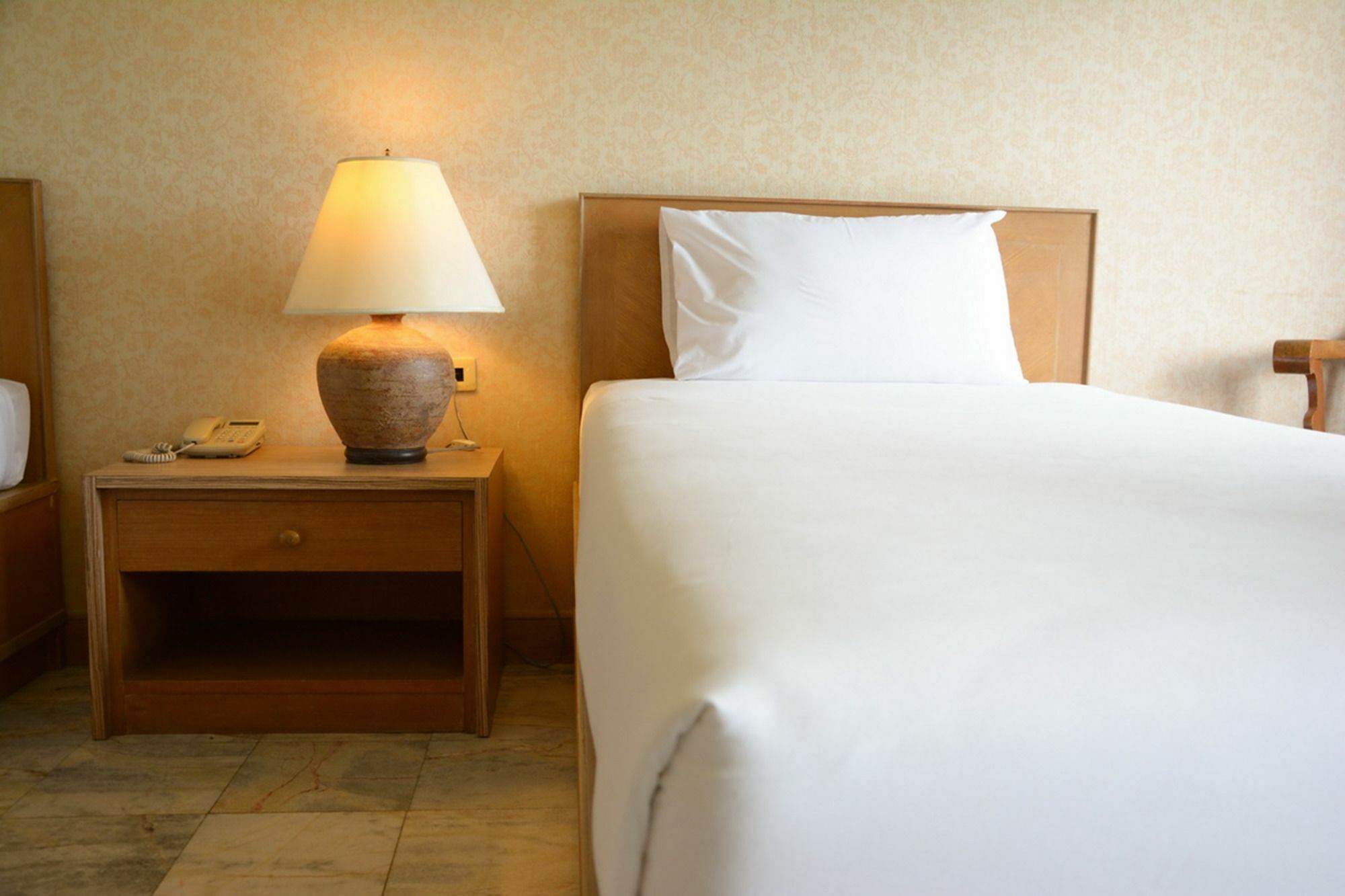 Nonthaburi Palace Hotel Екстер'єр фото